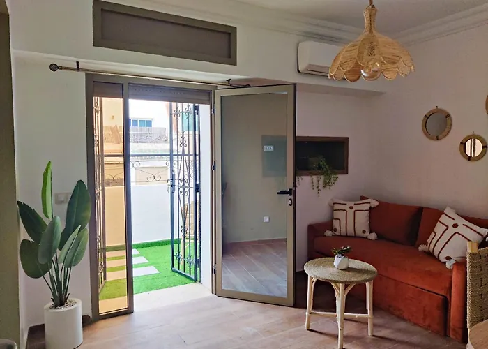 Suite Aurore - Comfy, Cozy & Spacious With Balcony