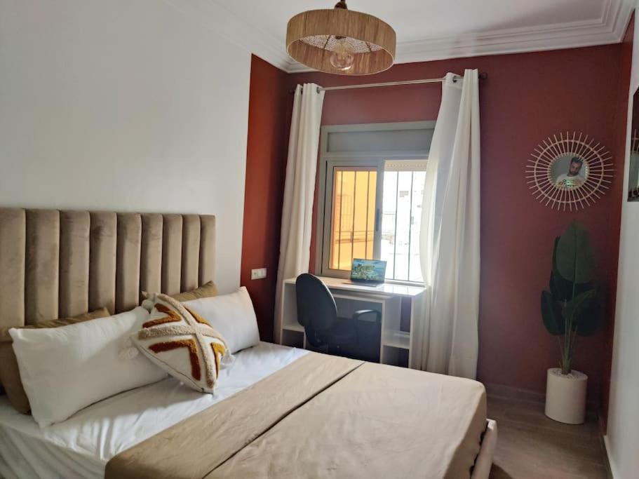 Aurore - Comfy, Cozy & Spacious With Balcony Apartment